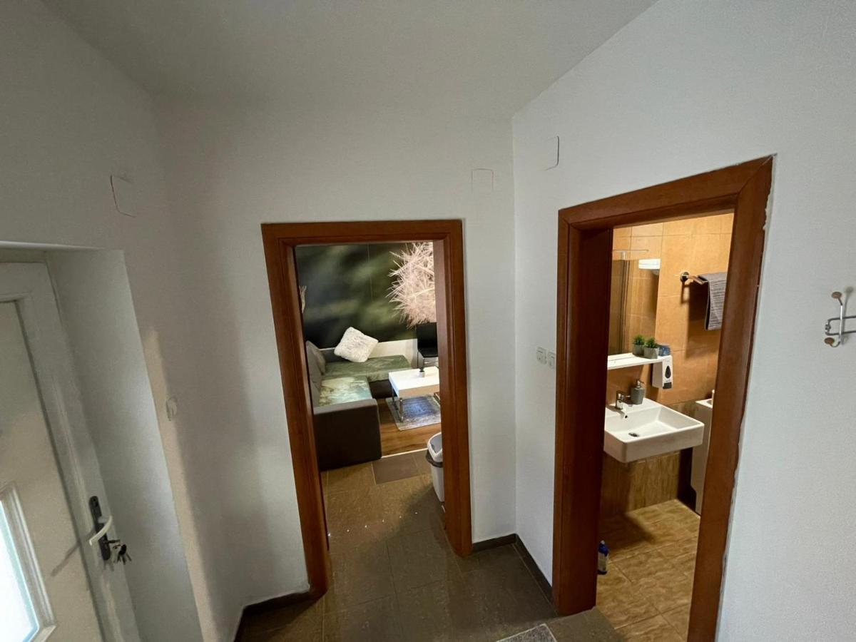 Cozy 1B Apartment Vera-Self Check In Zagreb Exterior photo